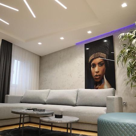 House Of Mac Apartments Ni Exteriér fotografie