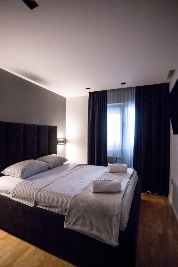House Of Mac Apartments Ni Exteriér fotografie