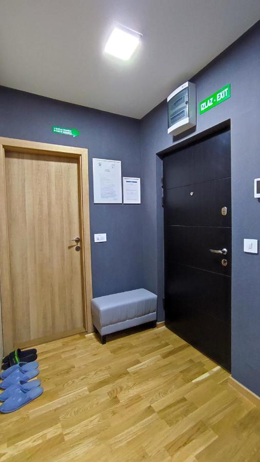 House Of Mac Apartments Ni Exteriér fotografie
