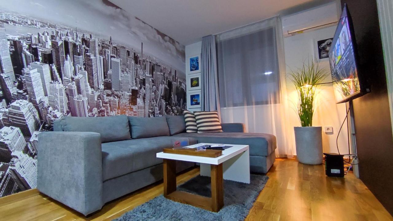 House Of Mac Apartments Ni Exteriér fotografie