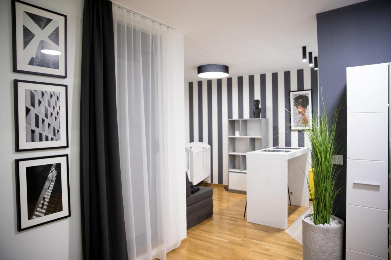 House Of Mac Apartments Ni Exteriér fotografie