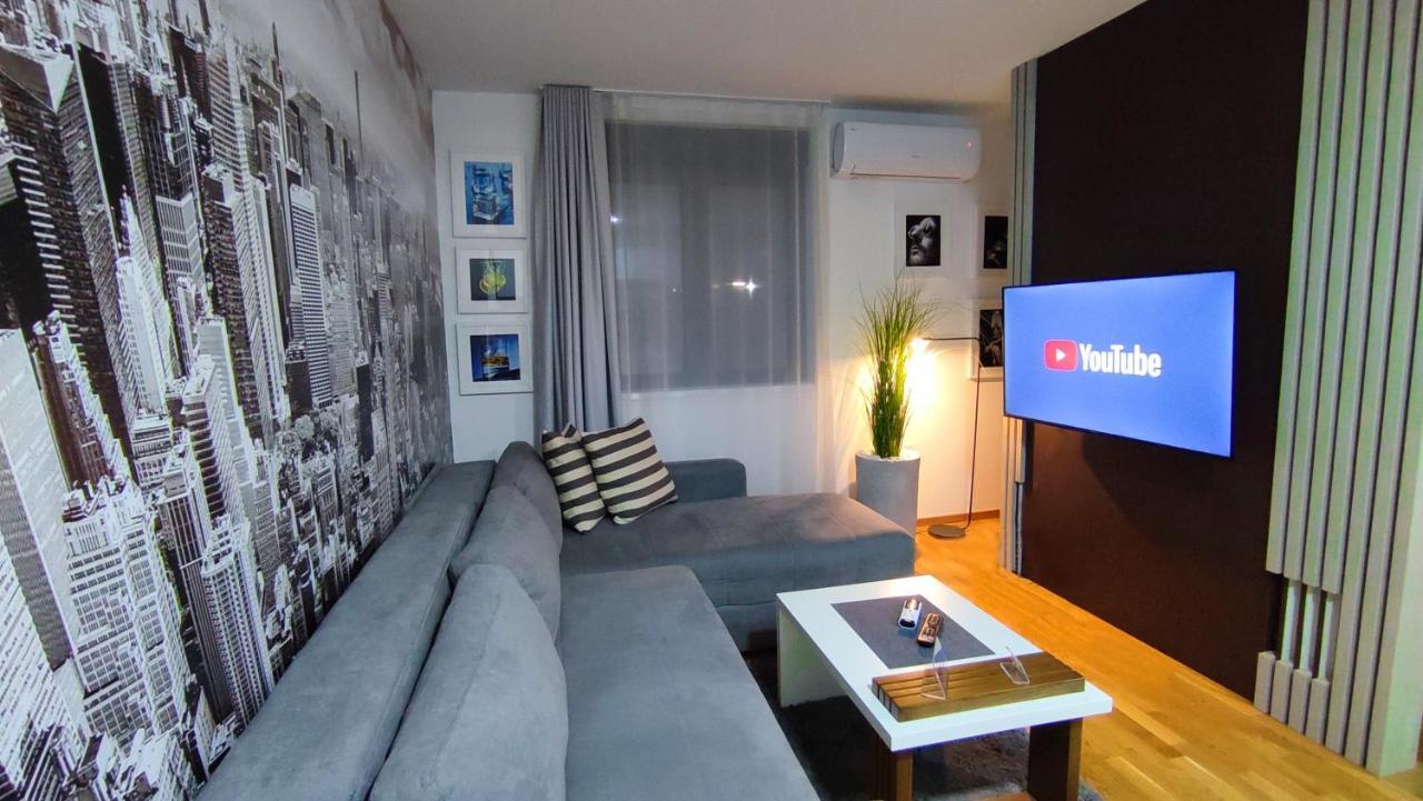 House Of Mac Apartments Ni Exteriér fotografie